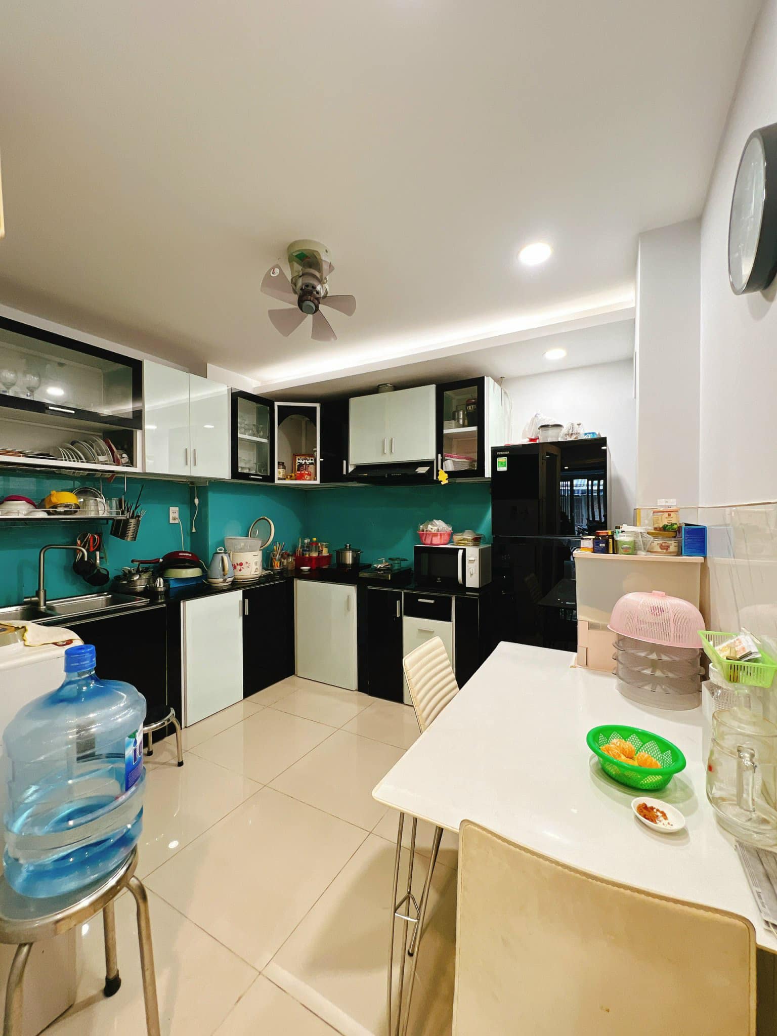 Bán nhà HXH Tên Lửa, ngay Aeon Mall, 41m2, ngang 4m, nở hậu, 4PN, chỉ 3.9 tỷ TL 0906993584